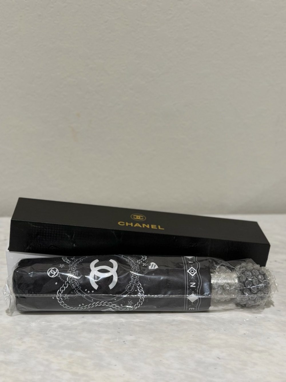 Chanel Black & White Logo Umbrella - Picture 6 of 6